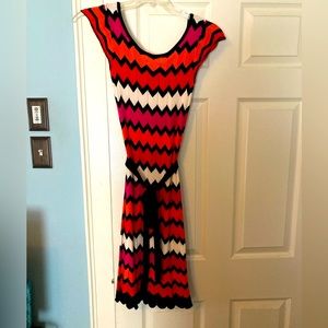Roz & Ali dress sz 4
